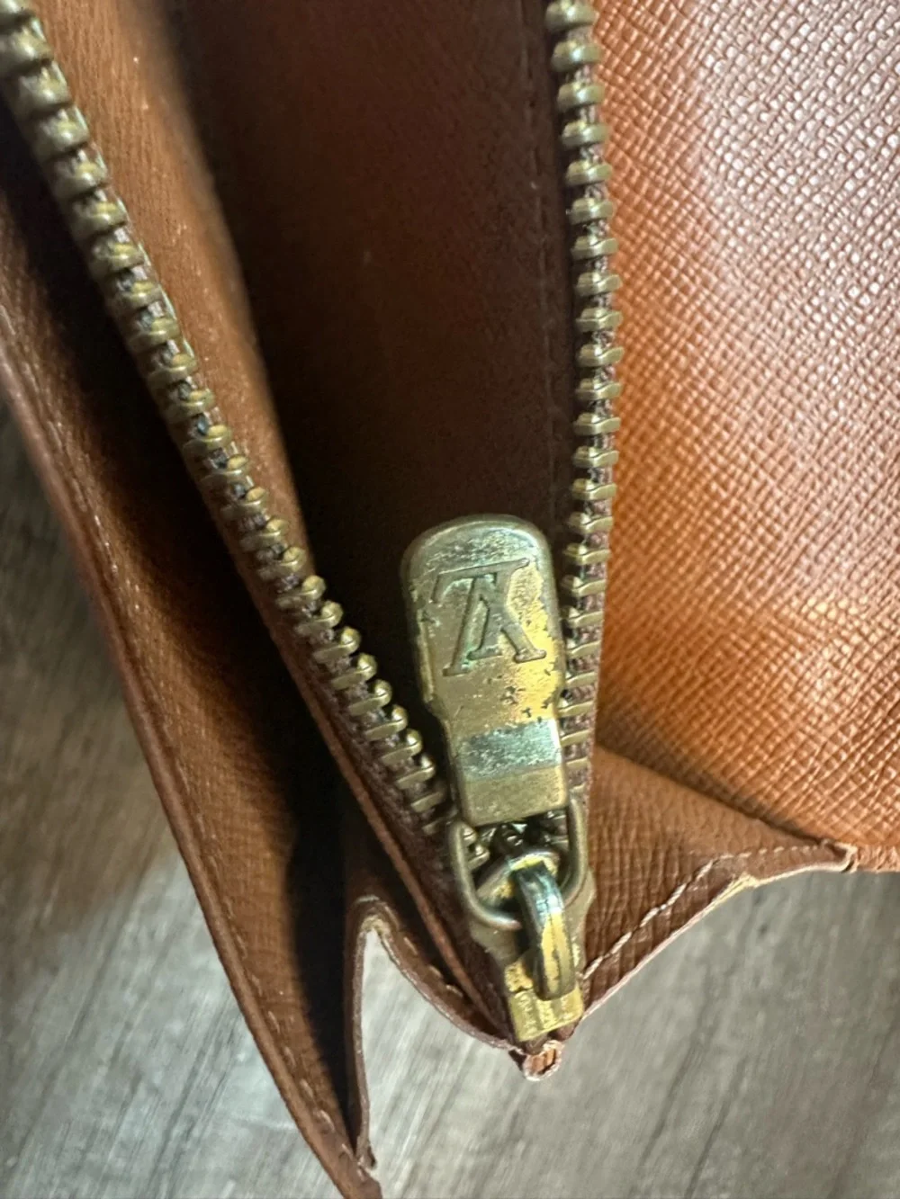 Louis Vuitton Monogram wallet, Porte Monnaie Billets Tresor - Picture 7 of 8